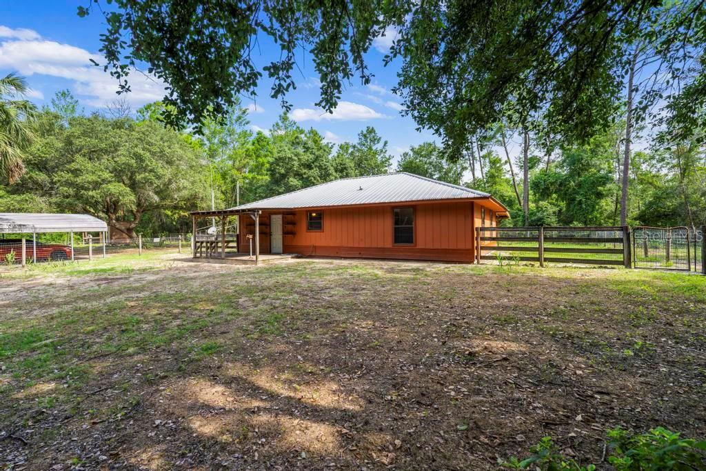 24607 Polar Bear Road Paisley, FL 32767 - Photo 11 of 47