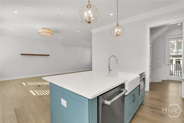 $5,400 | 705 Howard Street, Savannah, GA 31401