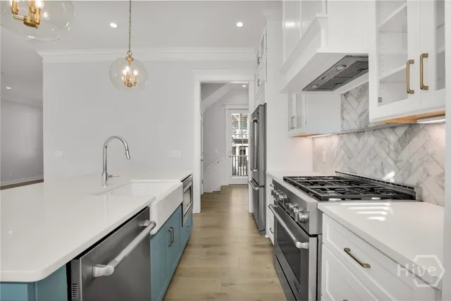 $5,400 | 705 Howard Street, Savannah, GA 31401