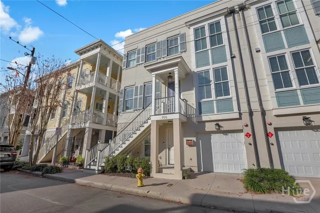 $5,400 | 705 Howard Street, Savannah, GA 31401