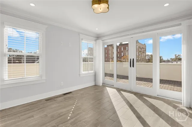 $5,400 | 705 Howard Street, Savannah, GA 31401