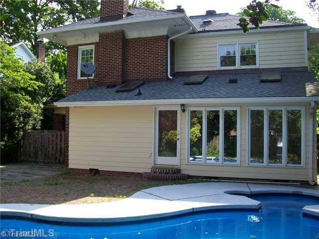 116 Kensington Road Greensboro, NC 27403 - Photo 6 of 16 Exterior Back.