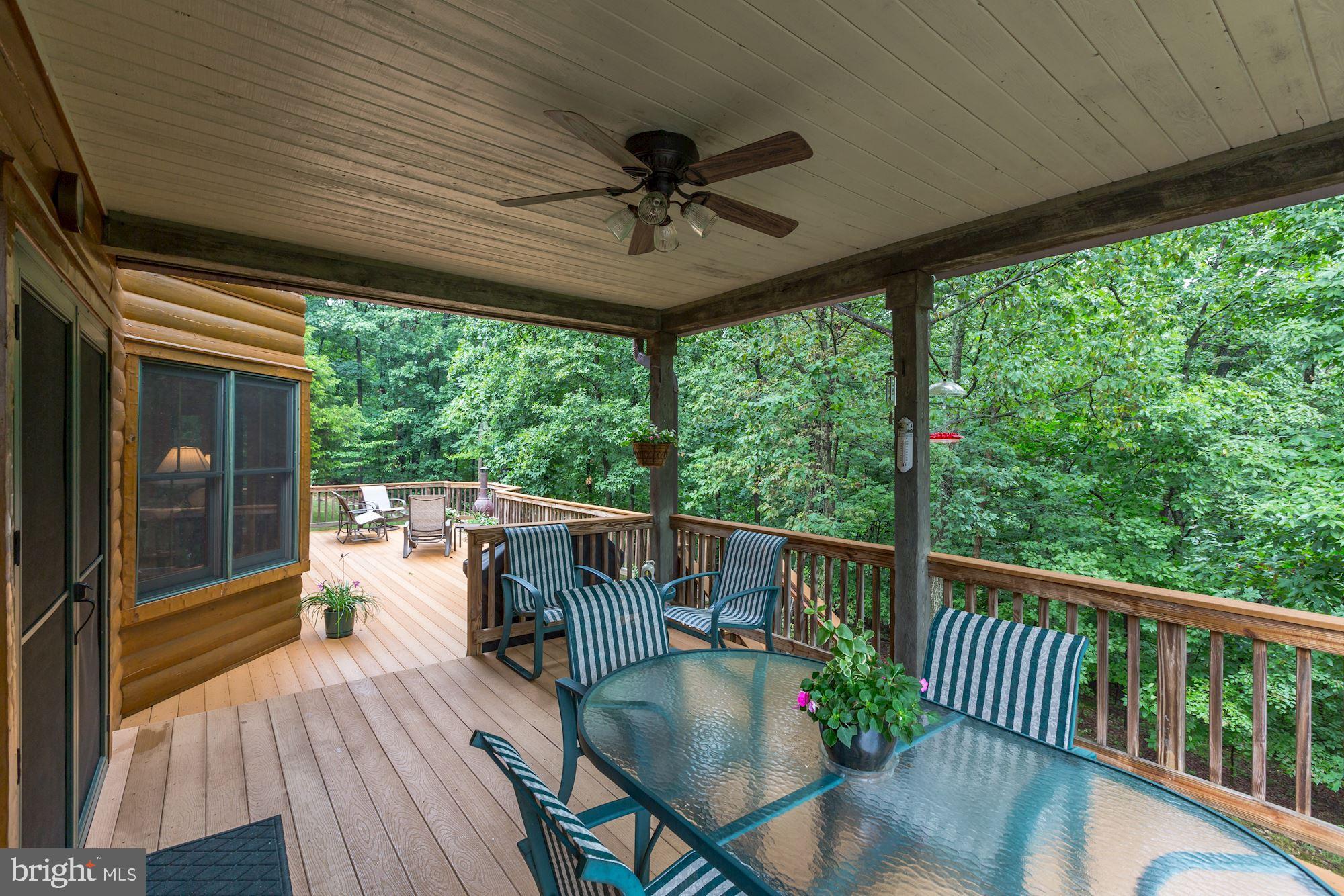 41407 Stumptown Road Leesburg, VA 20176 - Photo 23 of 28 Covered Patio