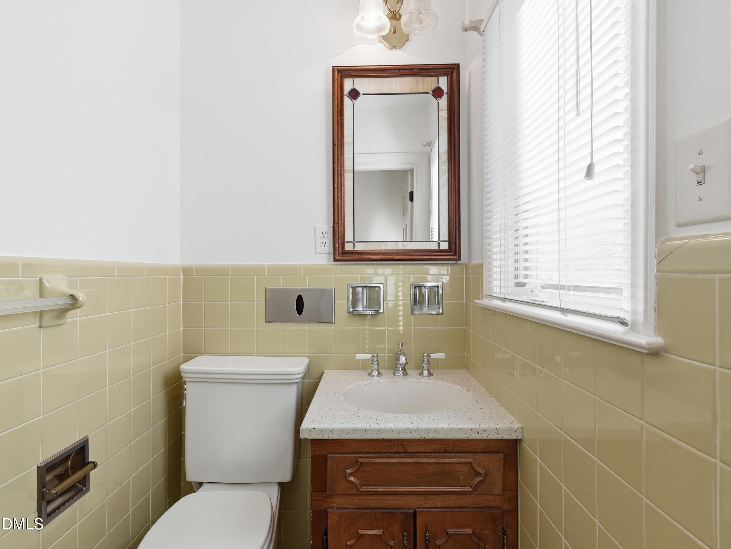 2420 Tyson Street Raleigh, NC 27612 - Photo 17 of 67