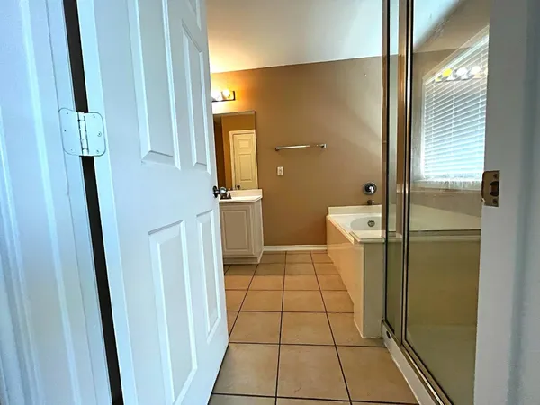 $1,800 | 16535 Beckland Lane, Houston, TX 77084