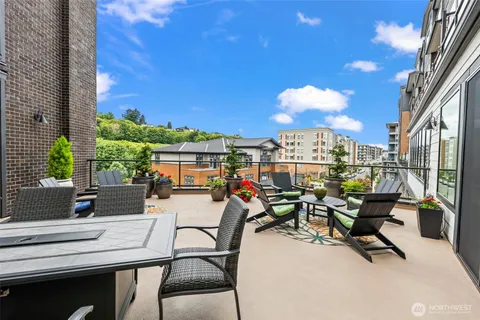 $1,340,000 | 4907 Main Street, Unit 102, Tacoma, WA 98407