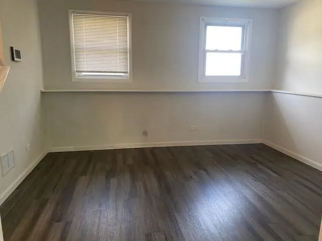 $2,650 | 785 Woodside Drive, Roselle, IL 60172