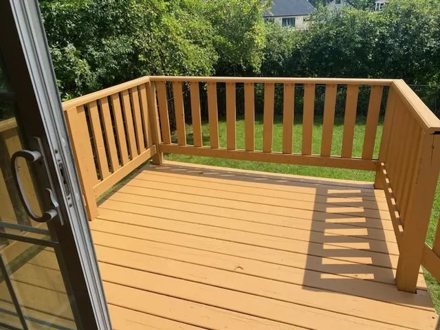 $2,650 | 785 Woodside Drive, Roselle, IL 60172