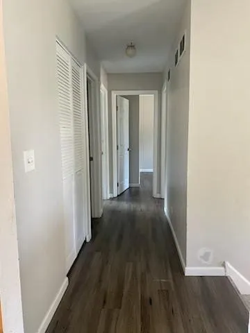 $2,650 | 785 Woodside Drive, Roselle, IL 60172