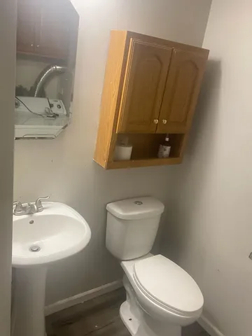 $2,650 | 785 Woodside Drive, Roselle, IL 60172