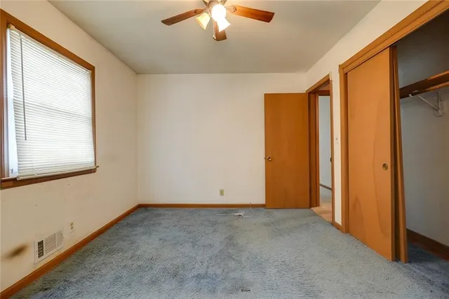 $220,000 | 8304 Willow Way, Raytown, MO 64138