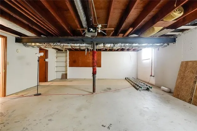 $220,000 | 8304 Willow Way, Raytown, MO 64138