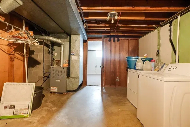 $220,000 | 8304 Willow Way, Raytown, MO 64138