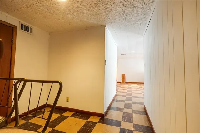 $220,000 | 8304 Willow Way, Raytown, MO 64138