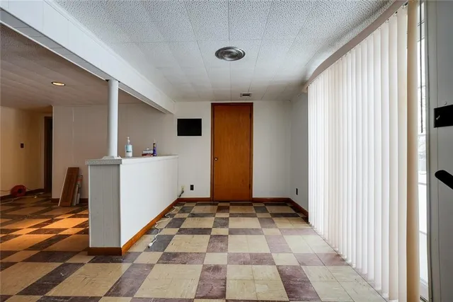 $220,000 | 8304 Willow Way, Raytown, MO 64138