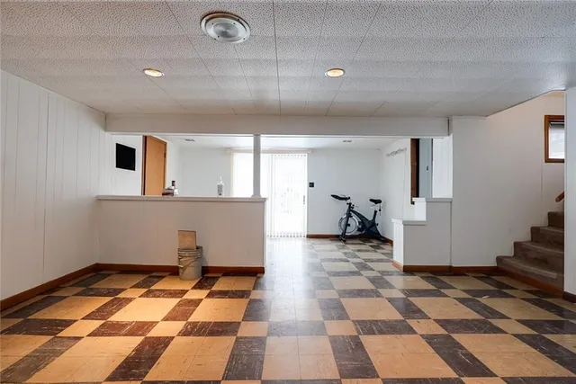 $220,000 | 8304 Willow Way, Raytown, MO 64138