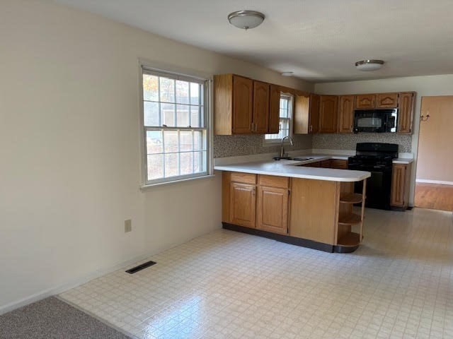 73 Concord Street Maynard, MA 01754 - Photo 4 of 27 Gallery Image 4