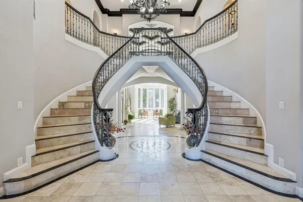 $4,199,000 | 351 South White Chapel Boulevard, Southlake, TX 76092