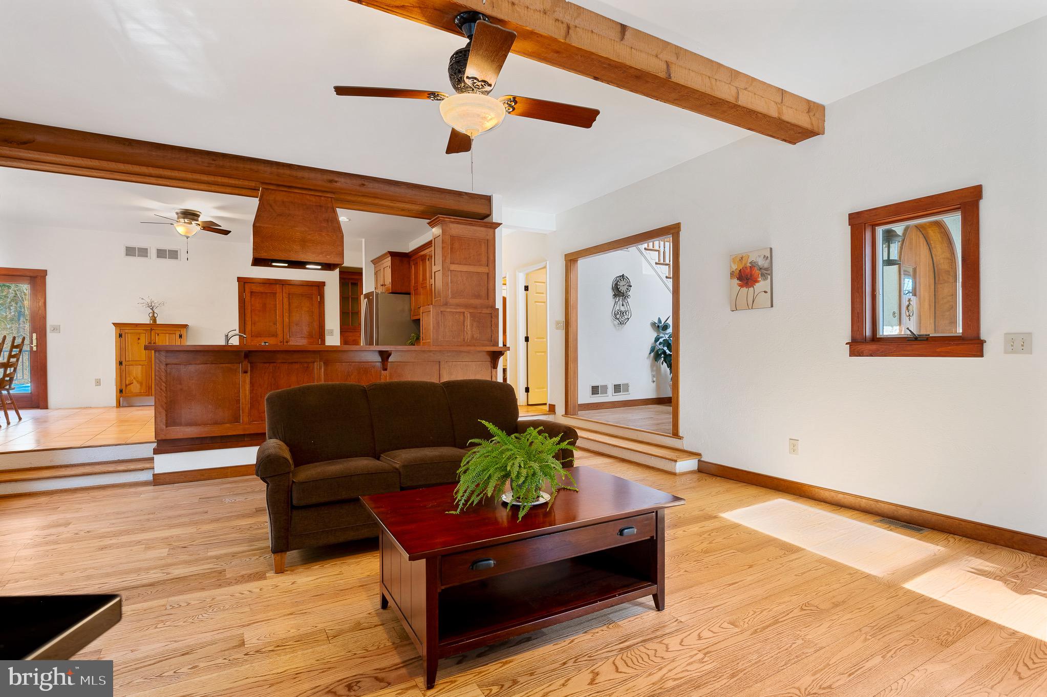 12834 Jesse Smith Road Mount Airy, MD 21771 - Photo 11 of 66 Gallery Image 11