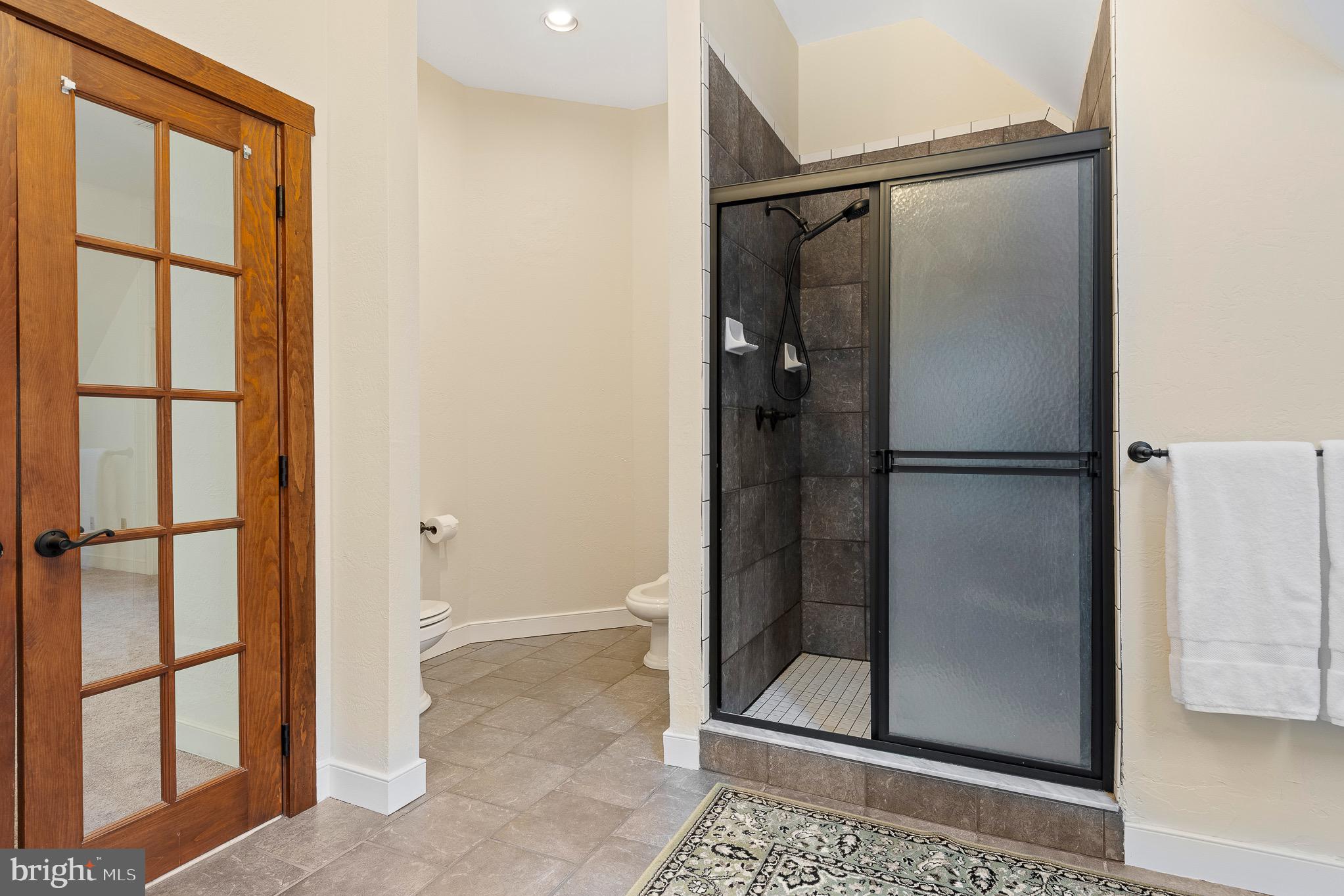 12834 Jesse Smith Road Mount Airy, MD 21771 - Photo 47 of 66 2nd Floor Primary Bath