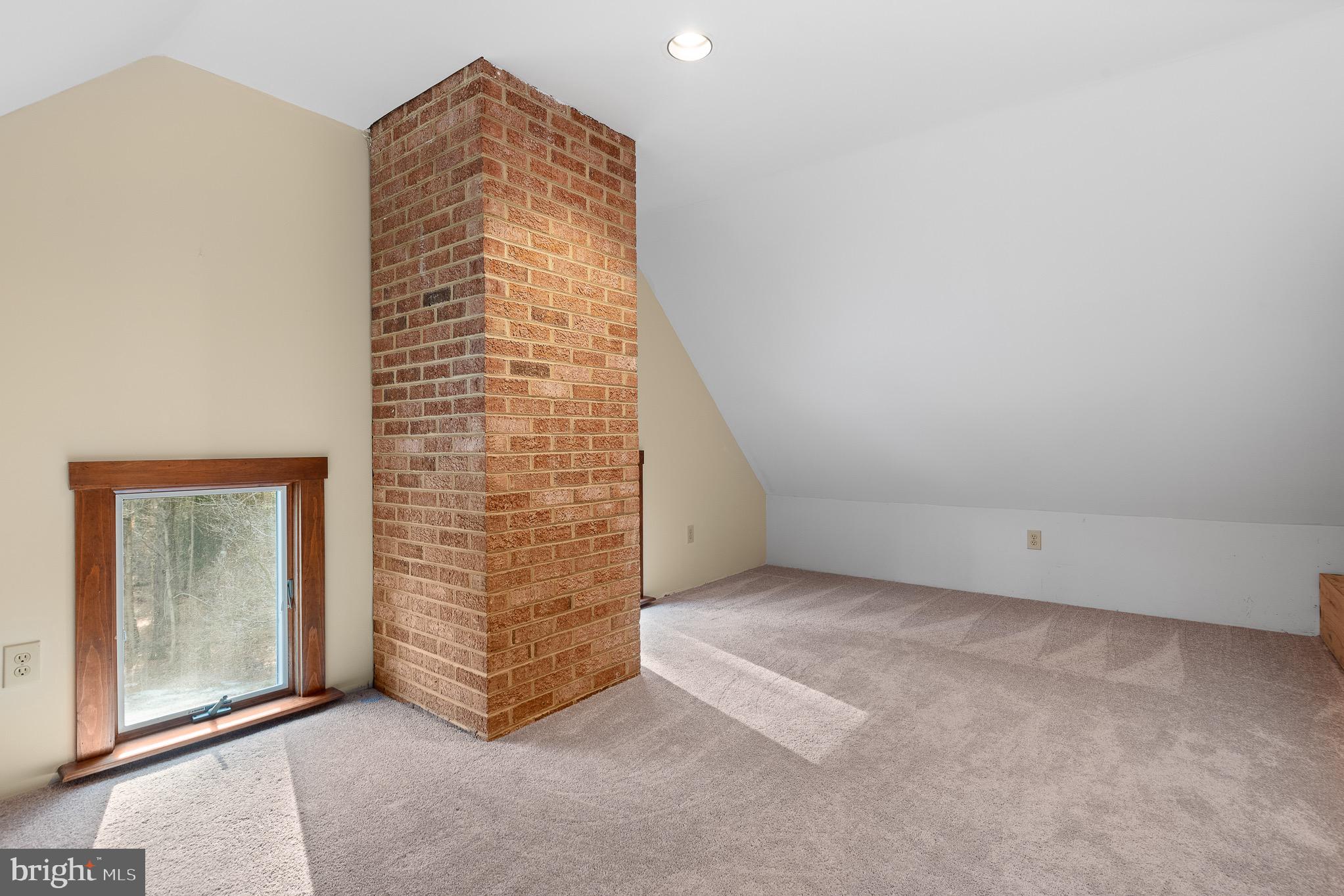 12834 Jesse Smith Road Mount Airy, MD 21771 - Photo 48 of 66 2nd Floor Primary Bonus Room