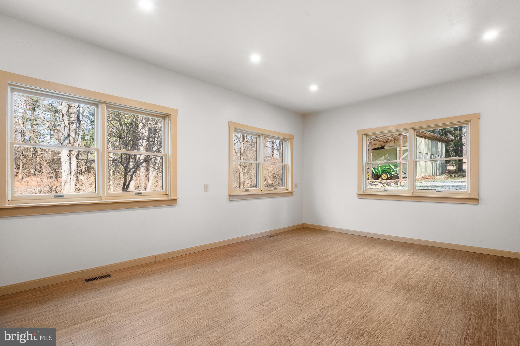 12834 Jesse Smith Road Mount Airy, MD 21771 - Photo 50 of 66 1st Floor Bonus Room