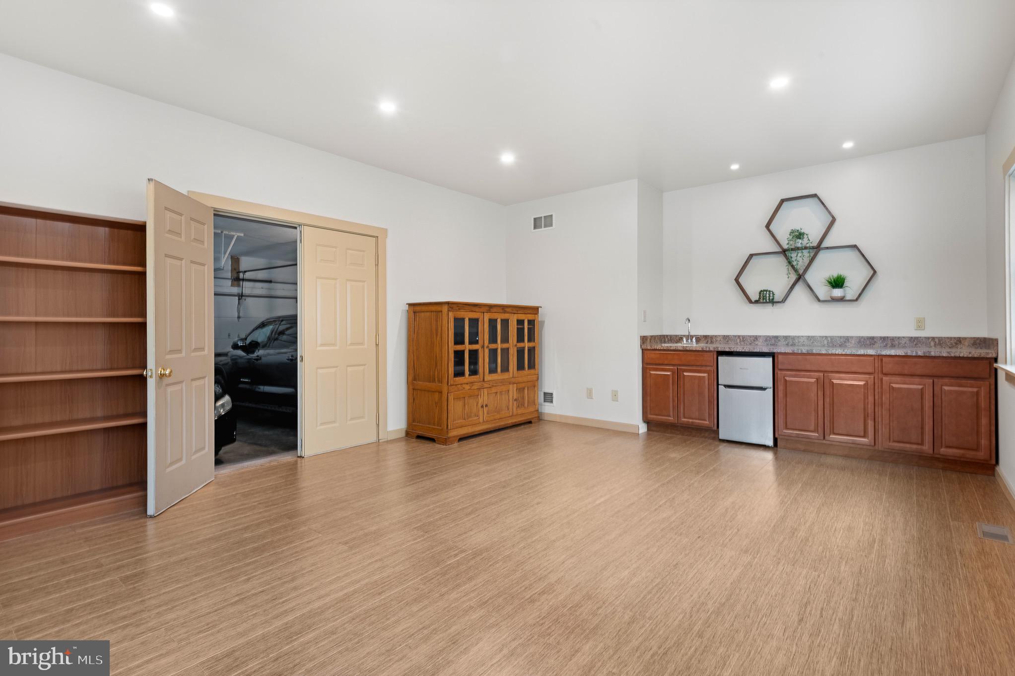 12834 Jesse Smith Road Mount Airy, MD 21771 - Photo 52 of 66 1st Floor Bonus Room