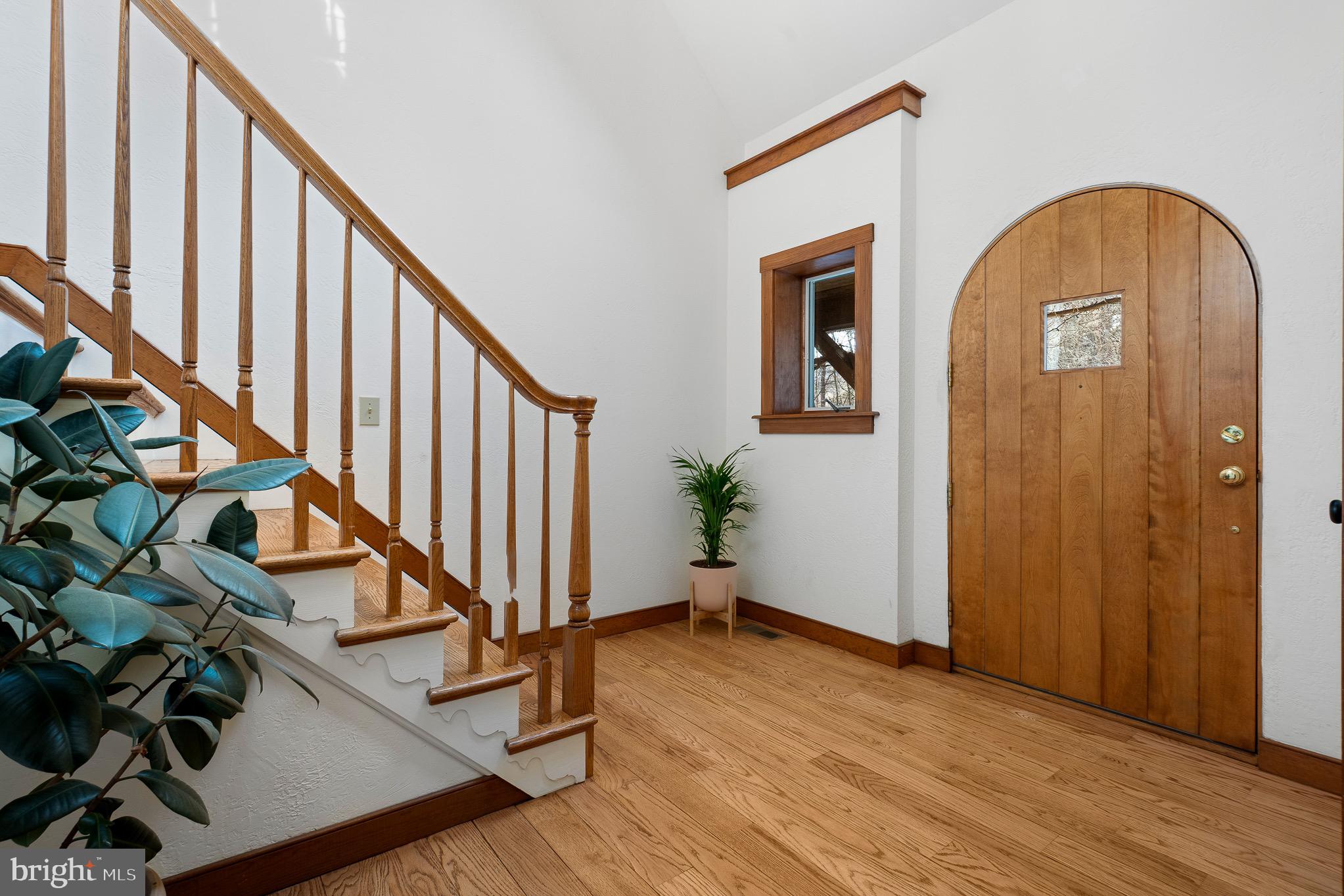 12834 Jesse Smith Road Mount Airy, MD 21771 - Photo 9 of 66 Gallery Image 9