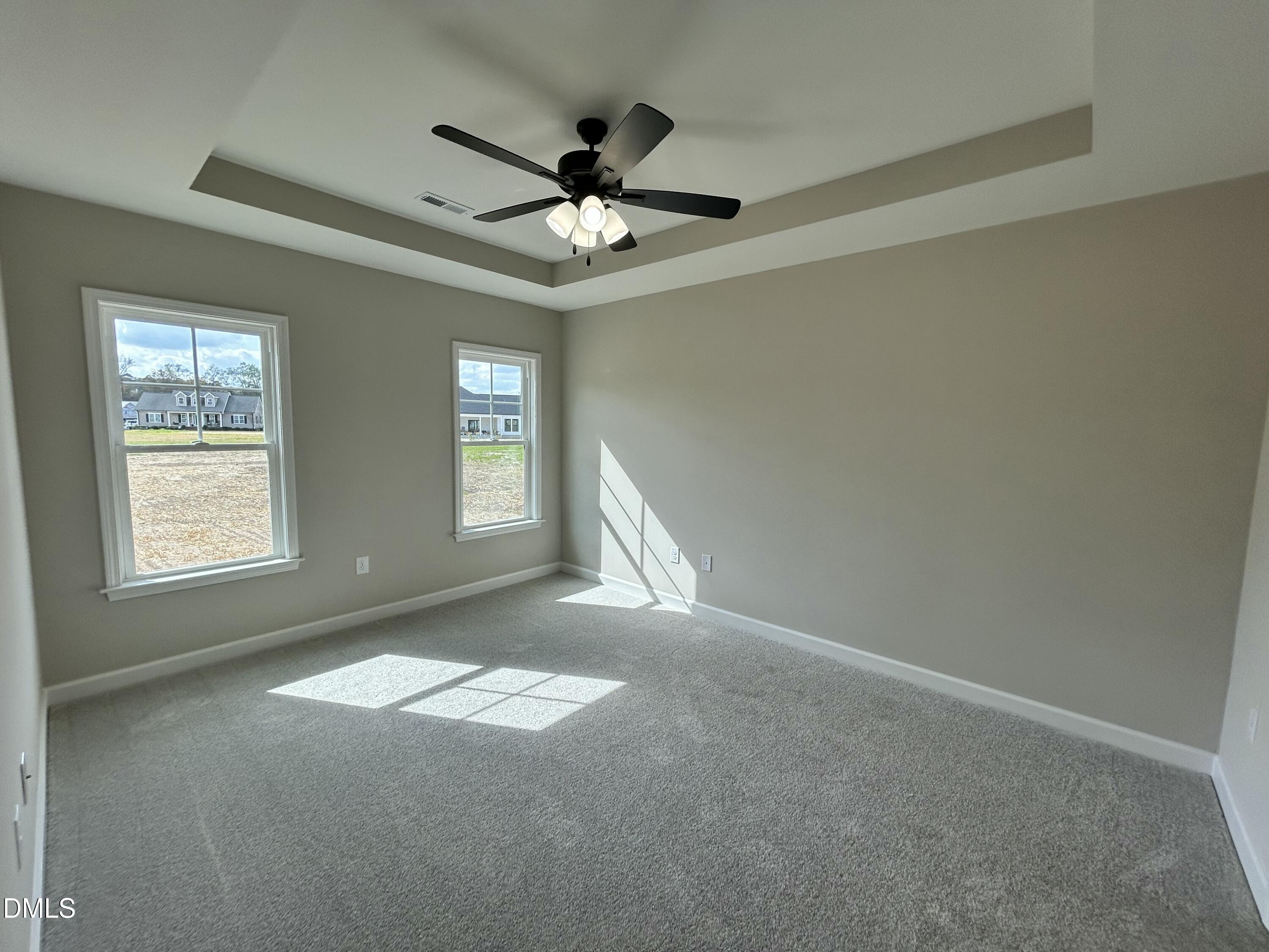 3684 Drew Farmer Road La Grange, NC 28551 - Photo 11 of 18 a view of livingroom with window and ceiling fan