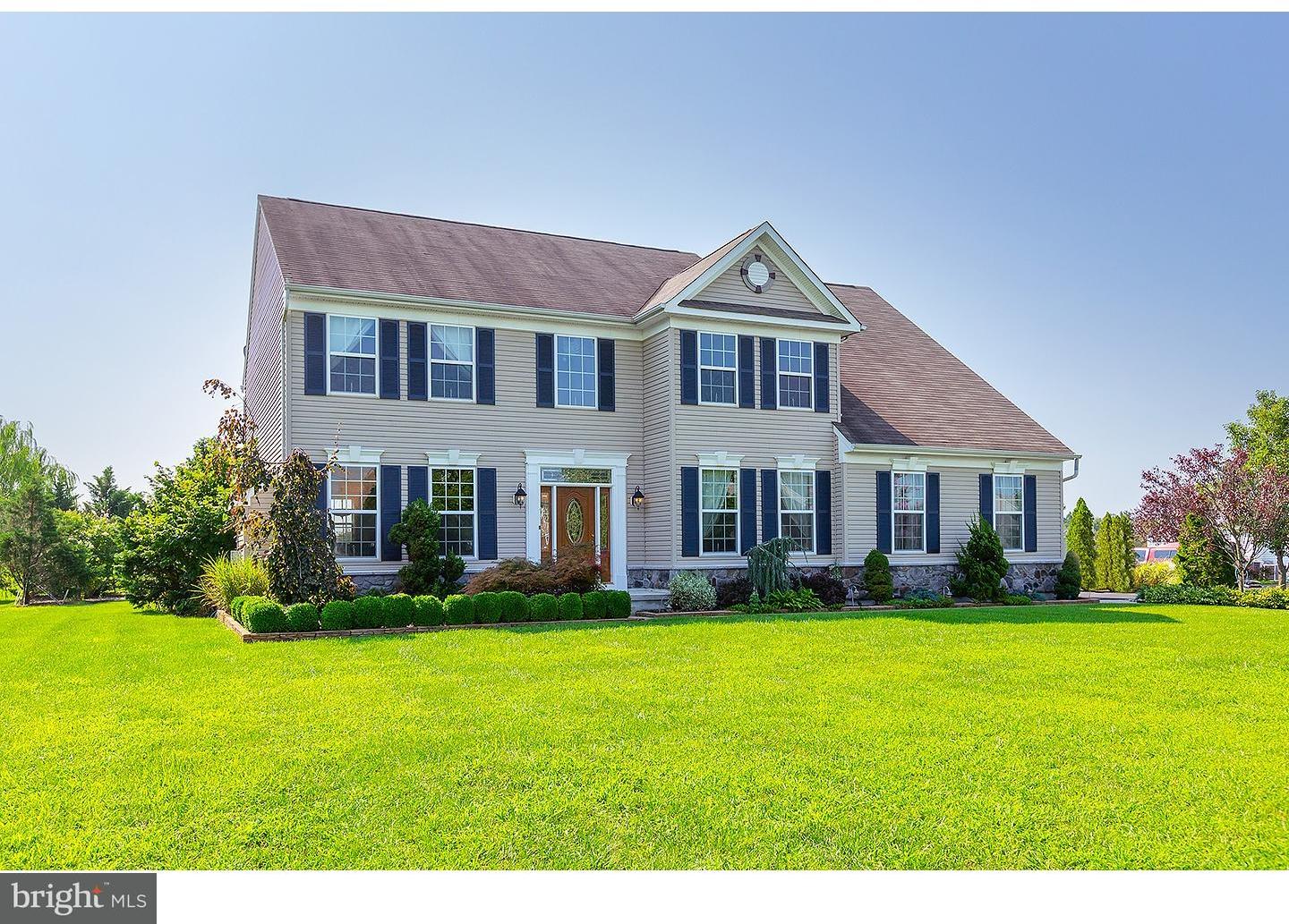704 Farmhouse Road Mickleton, NJ 08056 - Photo 2 of 25