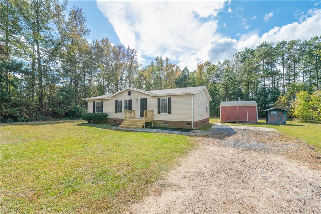 2294 McIlwain Road Lancaster, SC 29720 - Photo 2 of 20 Gallery Image 2