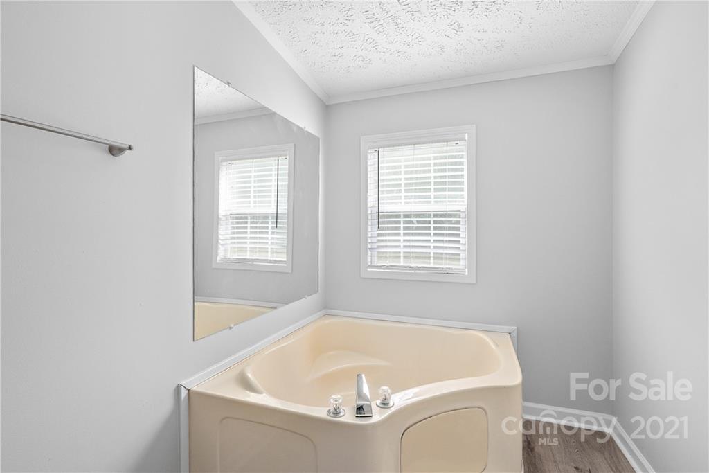 2294 McIlwain Road Lancaster, SC 29720 - Photo 13 of 20 Gallery Image 13