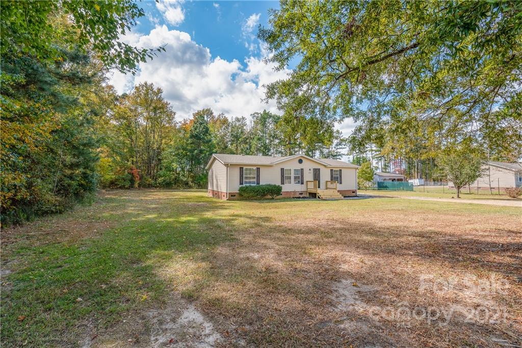 2294 McIlwain Road Lancaster, SC 29720 - Photo 4 of 20 Gallery Image 4
