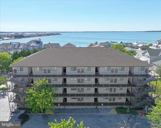 $242,000 | 204 33rd Street, Unit 30302, Ocean City, MD 21842