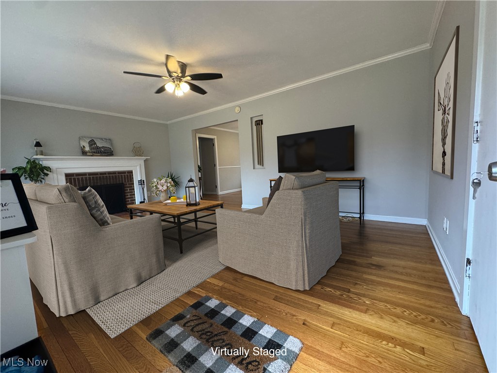 1729 East Pleasant Valley Road Independence, OH 44131 - Photo 8 of 41 Living room virtually staged
