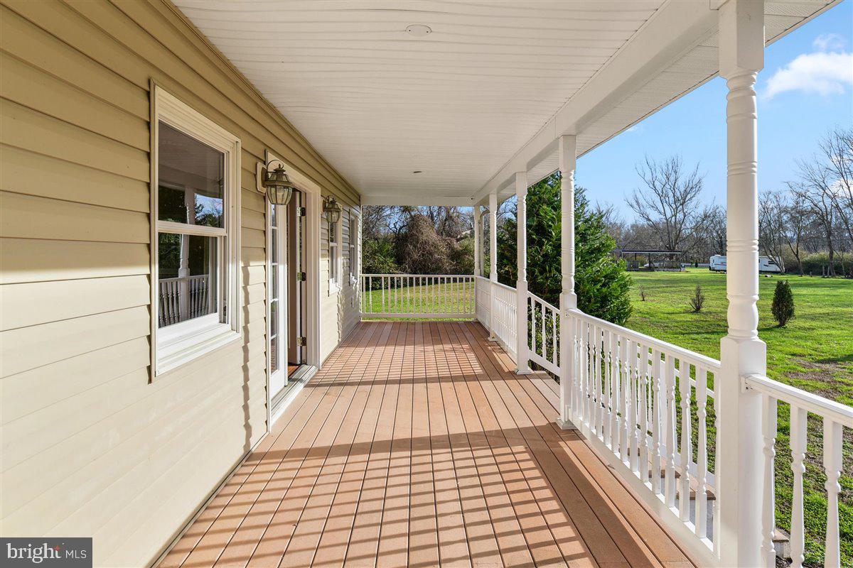 10649 Assateague Road Berlin, MD 21811 - Photo 2 of 39 Wide Front Porch