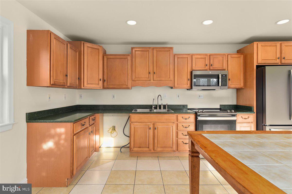 10649 Assateague Road Berlin, MD 21811 - Photo 11 of 39 Gallery Image 11