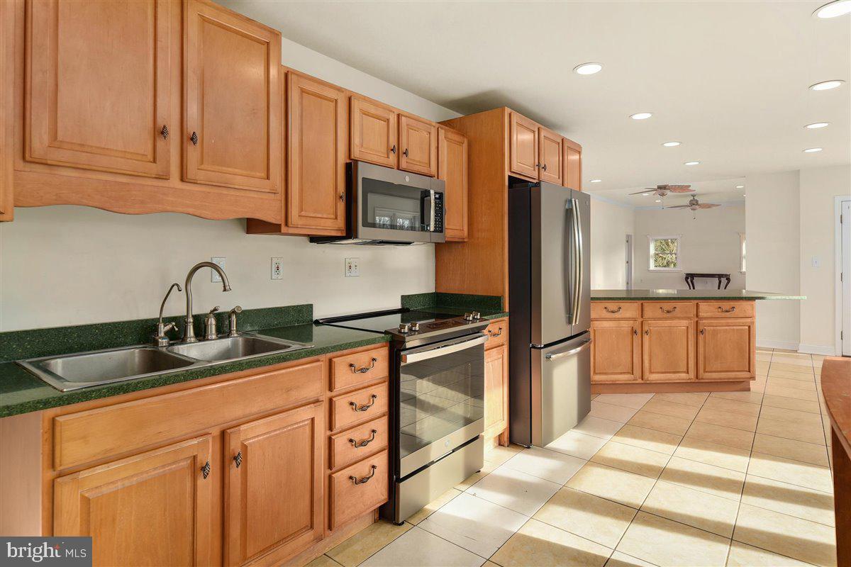 10649 Assateague Road Berlin, MD 21811 - Photo 12 of 39 Gallery Image 12