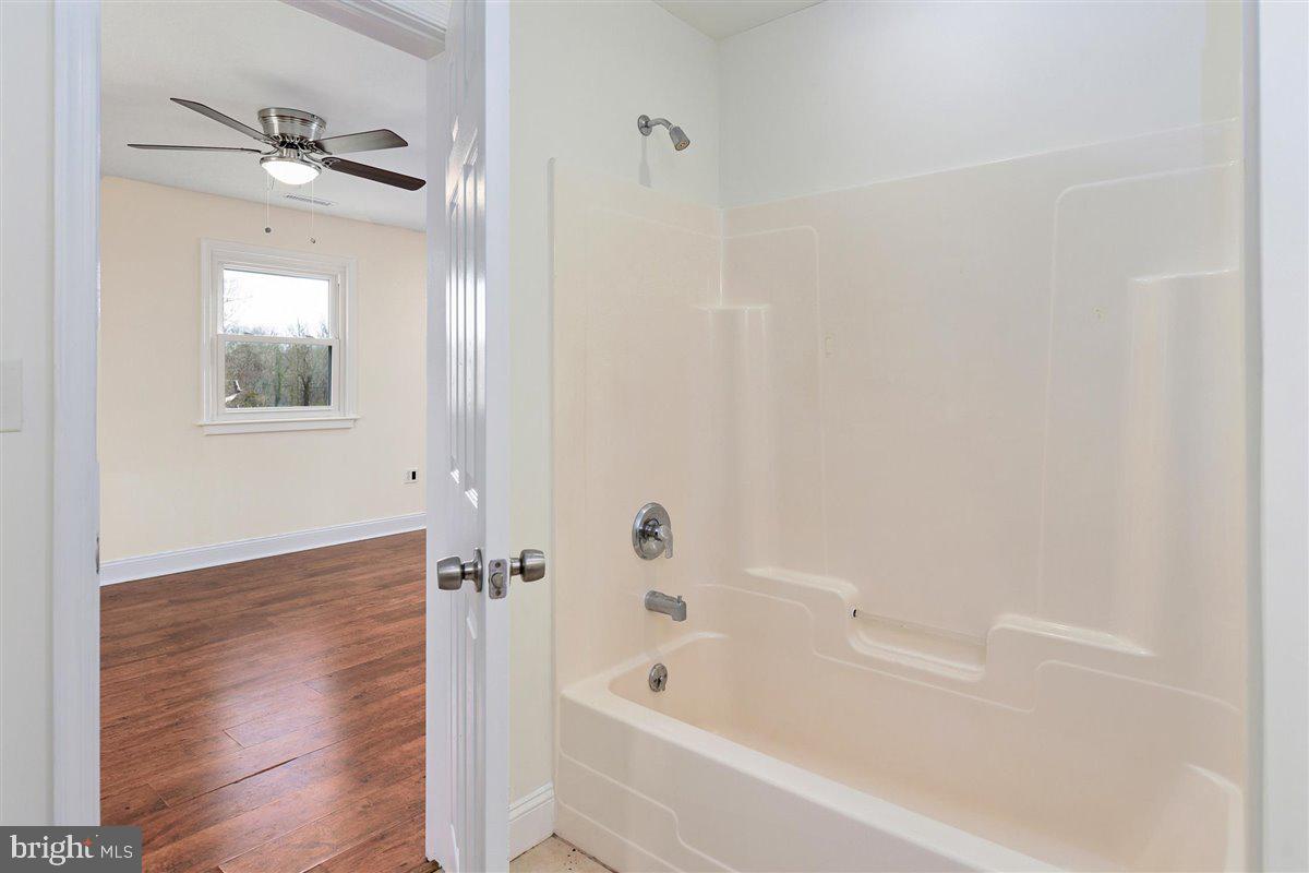 10649 Assateague Road Berlin, MD 21811 - Photo 33 of 39 Gallery Image 33