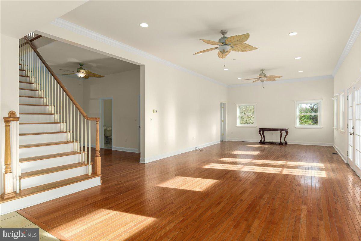 10649 Assateague Road Berlin, MD 21811 - Photo 6 of 39 Large wide staircase