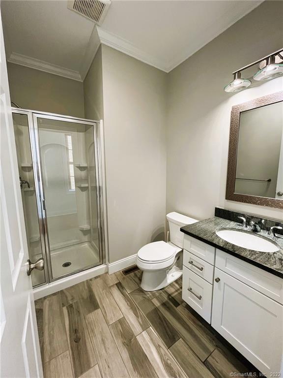 71 Ledges Road Ridgefield, CT 06877 - Photo 11 of 34 Main Level Full Bath
