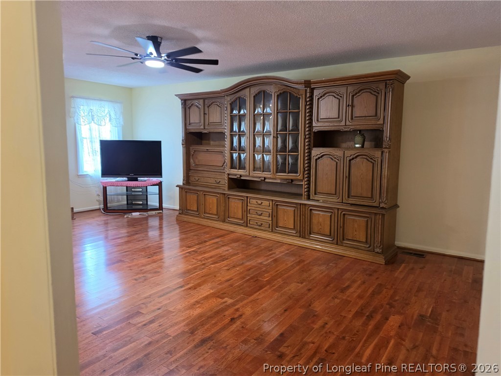 207 Duncan Road Spring Lake, NC 28390 - Photo 3 of 14