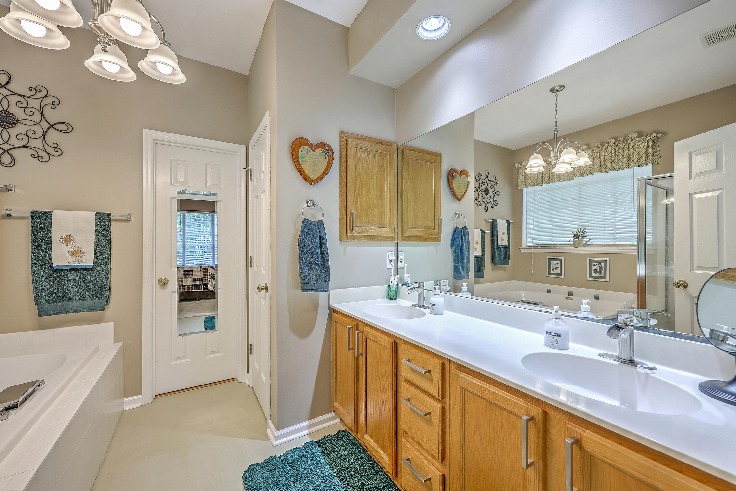 704 Pointe Circle Summerville, SC 29485 - Photo 20 of 32 21