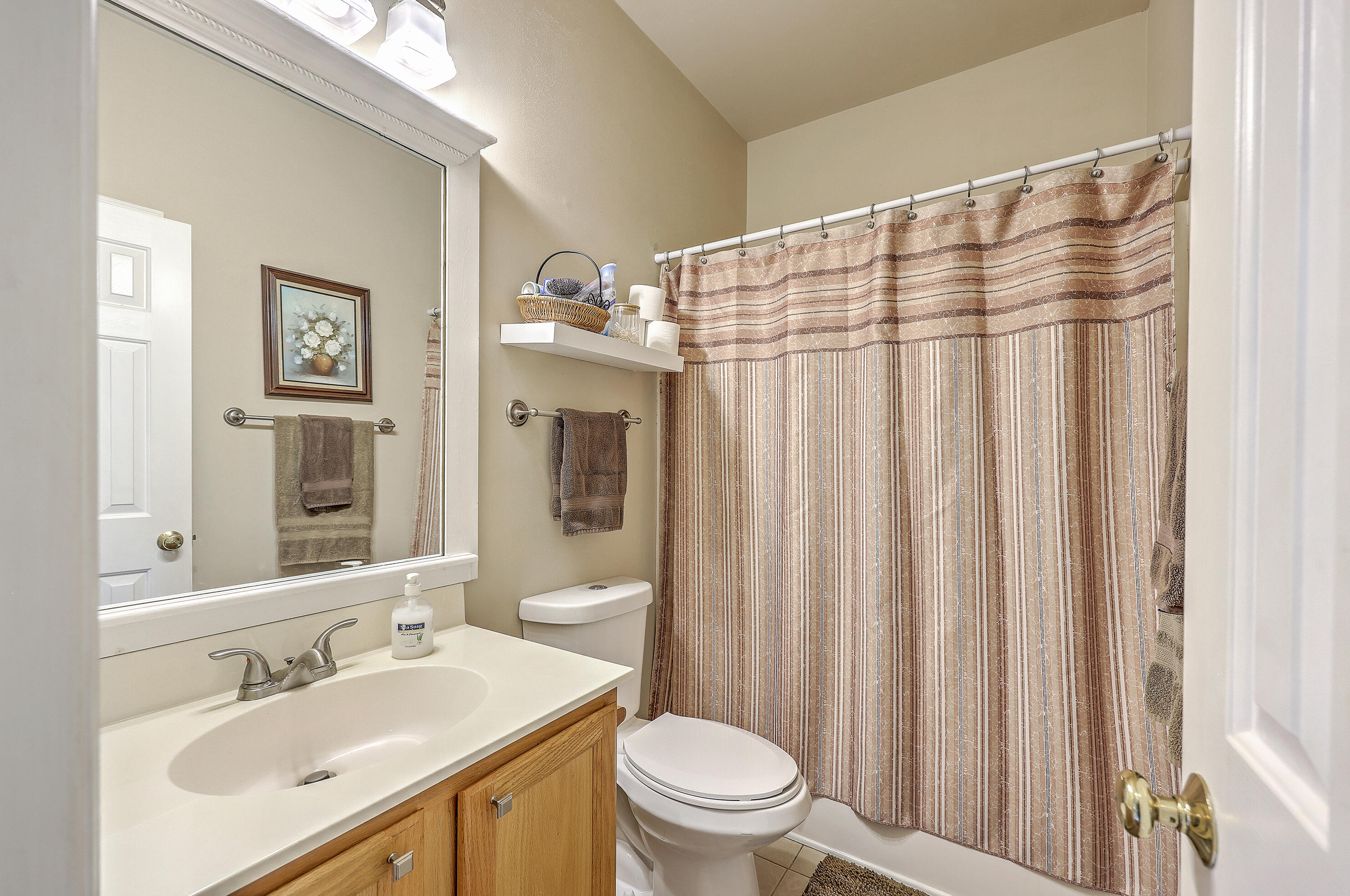 704 Pointe Circle Summerville, SC 29485 - Photo 25 of 32 26