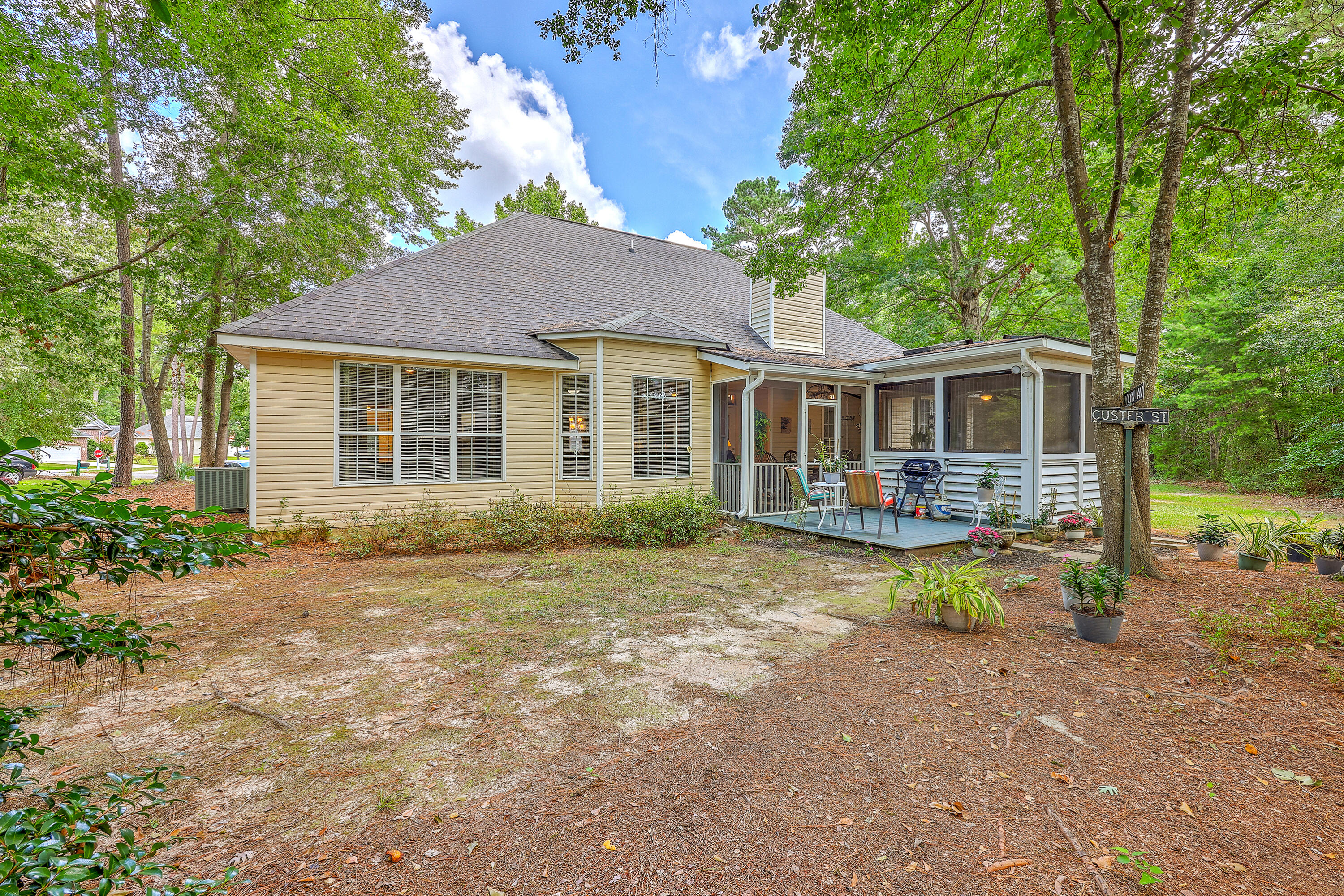 704 Pointe Circle Summerville, SC 29485 - Photo 29 of 32 30