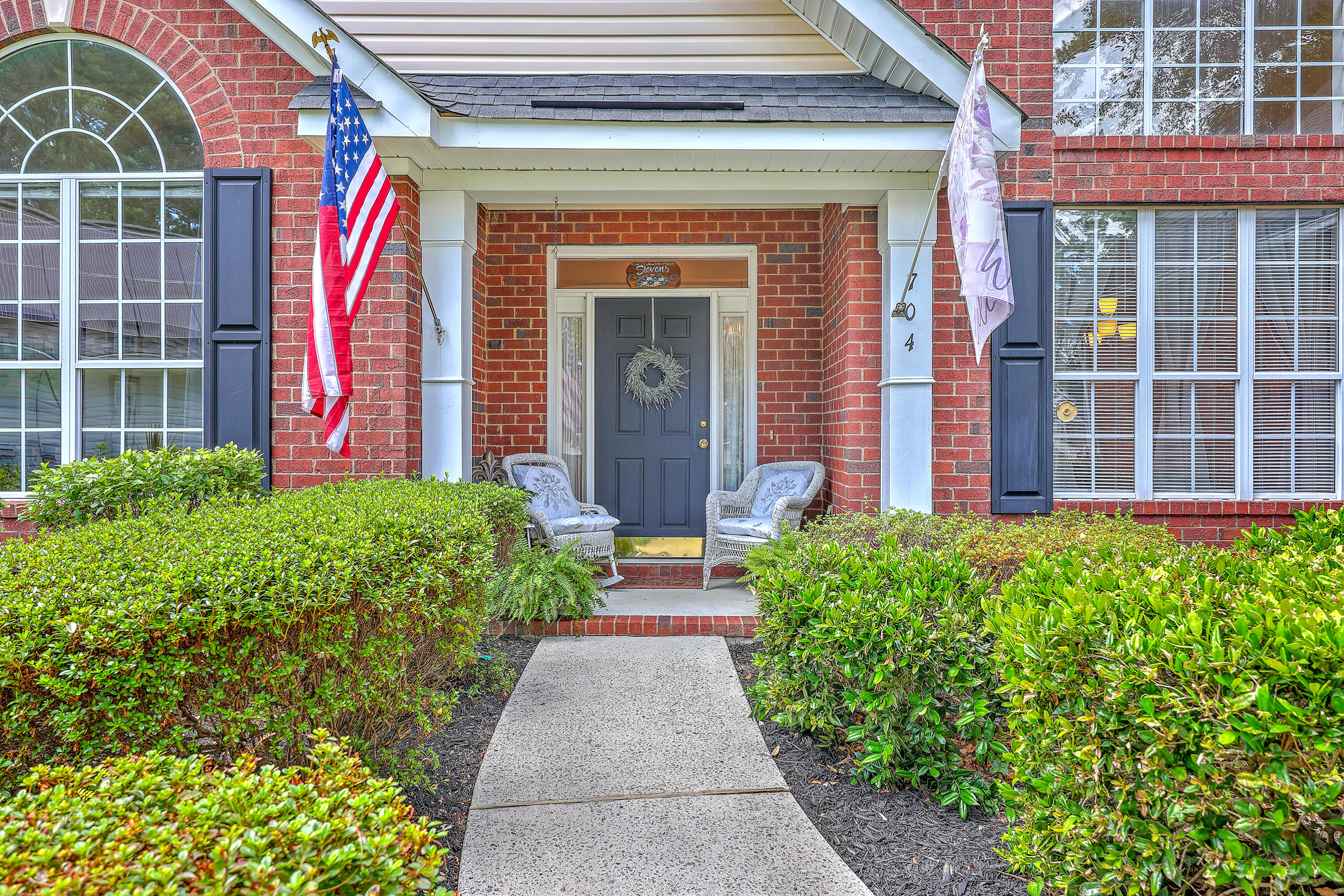 704 Pointe Circle Summerville, SC 29485 - Photo 4 of 32 4