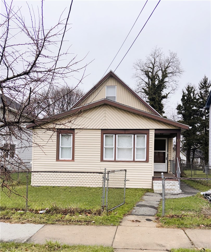 22 Vose Street Rochester, NY 14605 - Photo 1 of 19