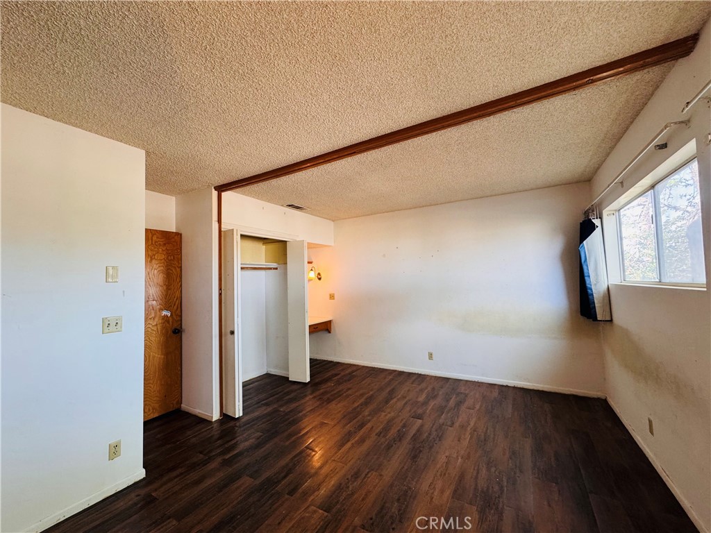 12257 Skywood Court Riverside, CA 92503 - Photo 42 of 47 Larger bedroom 3