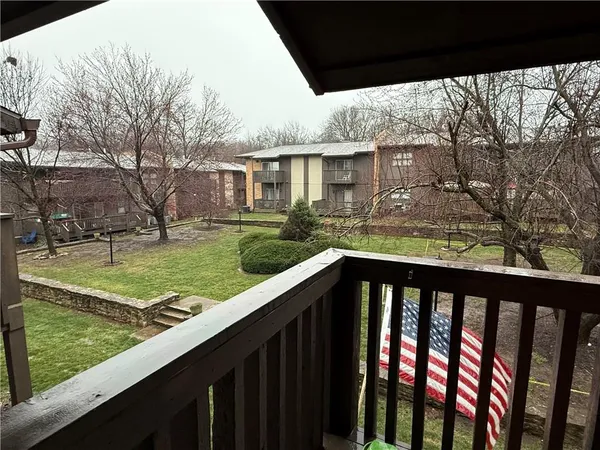 $89,900 | 439 West 104th Street, Unit D, Kansas City, MO 64114