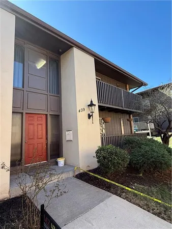 $89,900 | 439 West 104th Street, Unit D, Kansas City, MO 64114